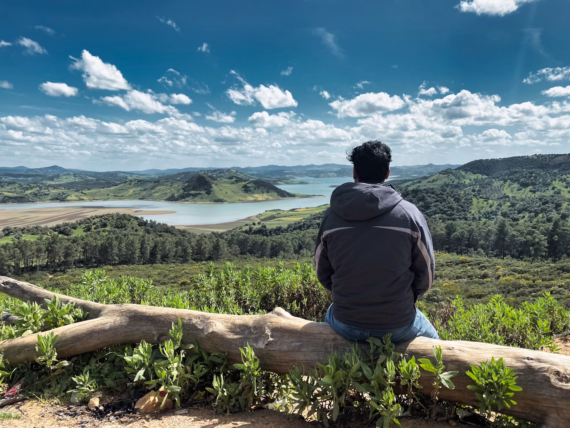 Exploring Nature’s Wonders: A Comprehensive Guide to Hiking Adventures